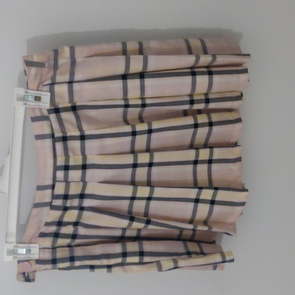 Pleated Skirt - Picture 2 of 3